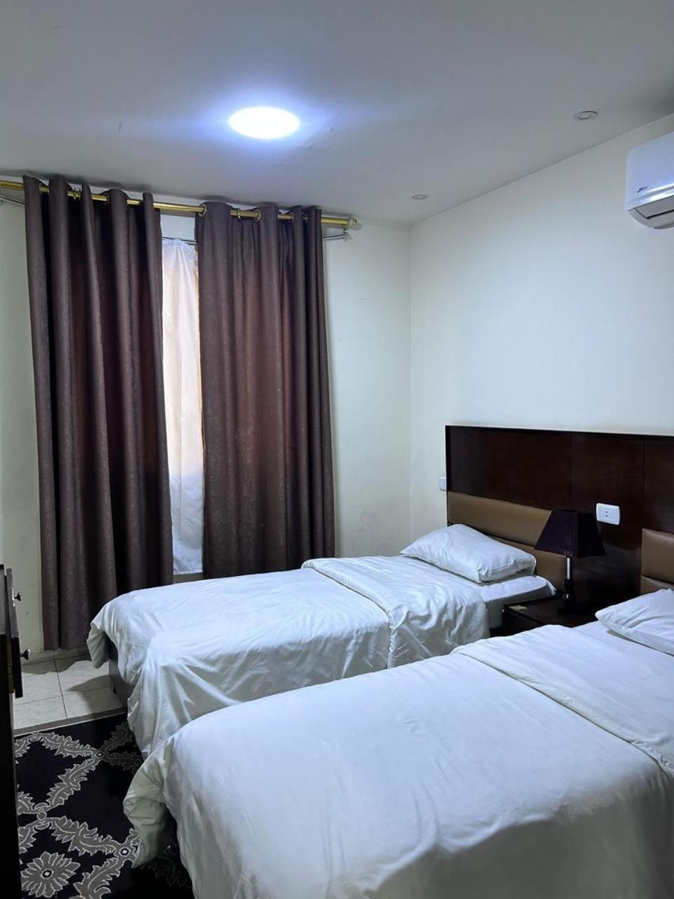 Robou Al Sharq Aparthotel Amman Buitenkant foto