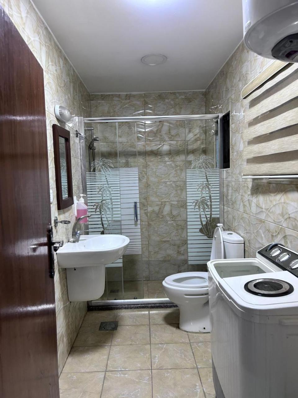 Robou Al Sharq Aparthotel Amman Buitenkant foto