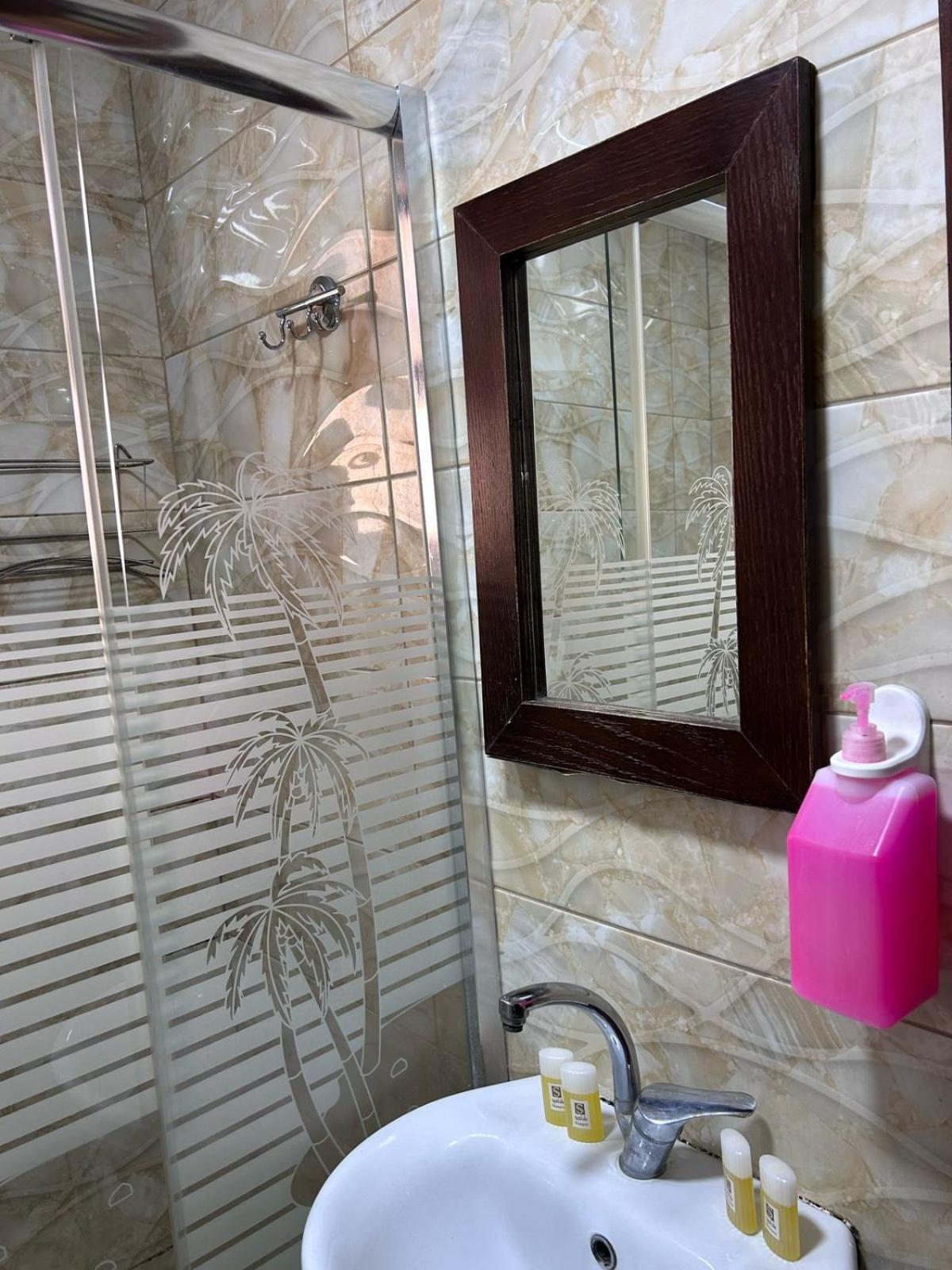 Robou Al Sharq Aparthotel Amman Buitenkant foto