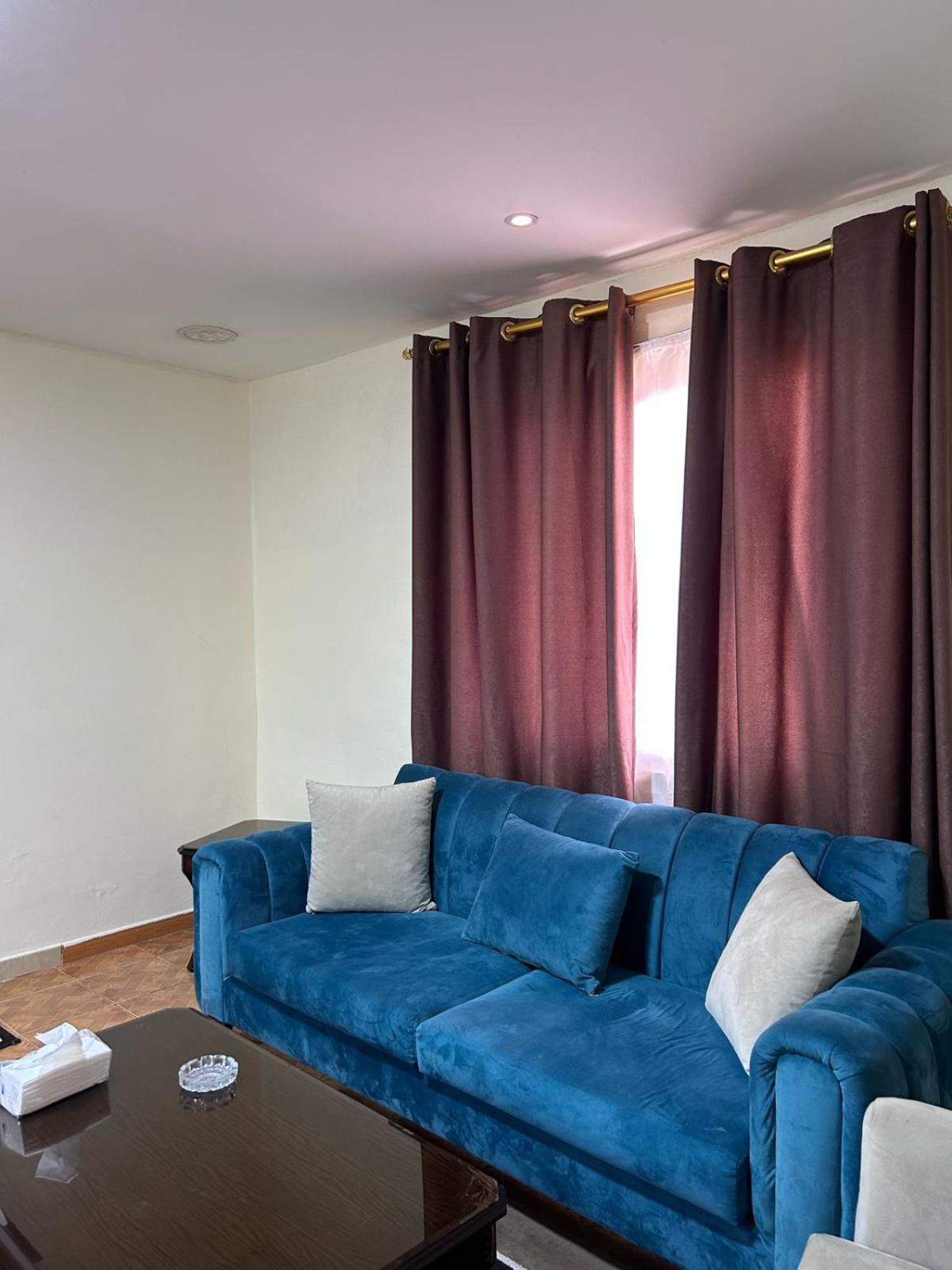 Robou Al Sharq Aparthotel Amman Buitenkant foto