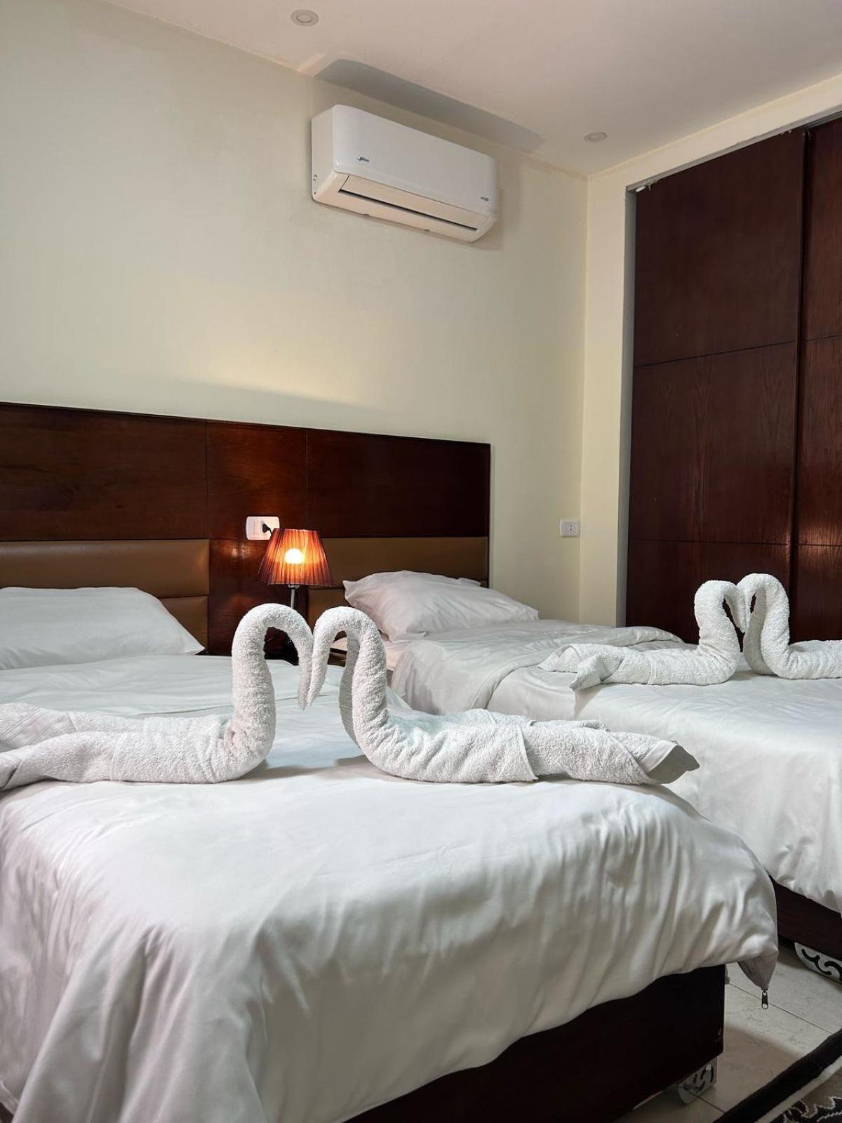 Robou Al Sharq Aparthotel Amman Buitenkant foto
