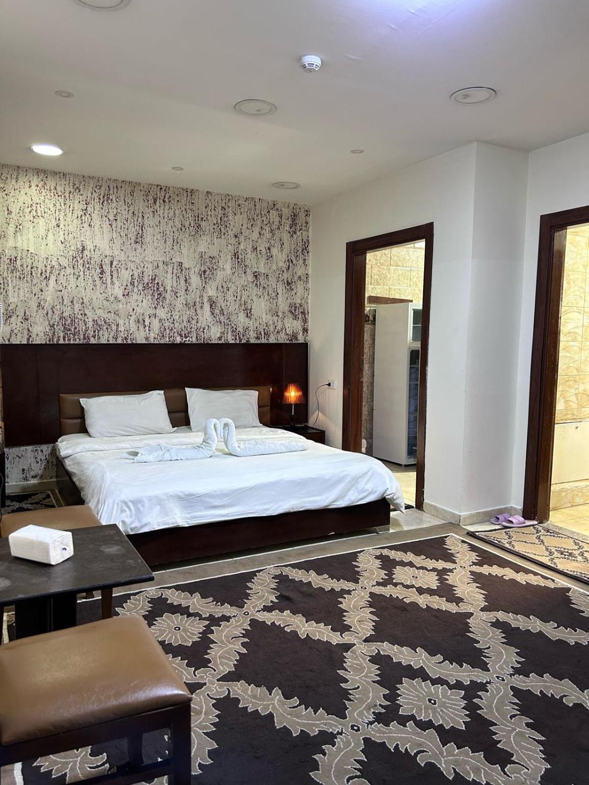 Robou Al Sharq Aparthotel Amman Buitenkant foto